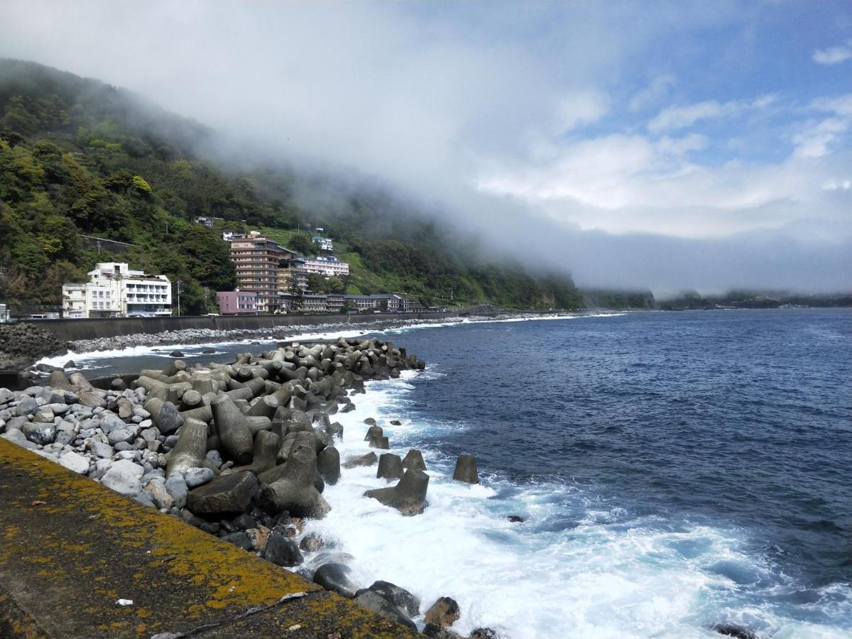 Izu Hokkawa Seaside Guesthouse 伊豆北川の家 Higashiizu Dış mekan fotoğraf